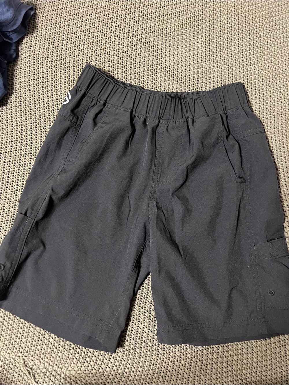 Magellan Outdoors Black Elastic-Waist Cargo Shorts